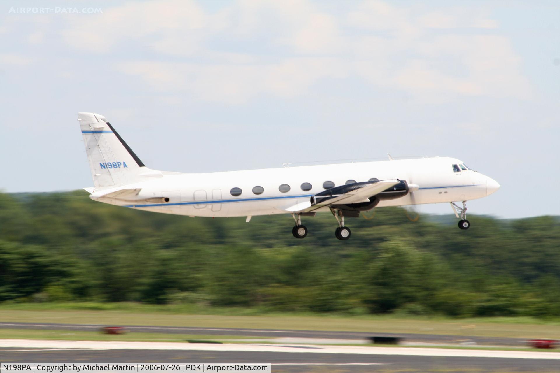 N198PA, 1959 Grumman G-159 Gulfstream 1 C/N 27, Departing Runway 20L