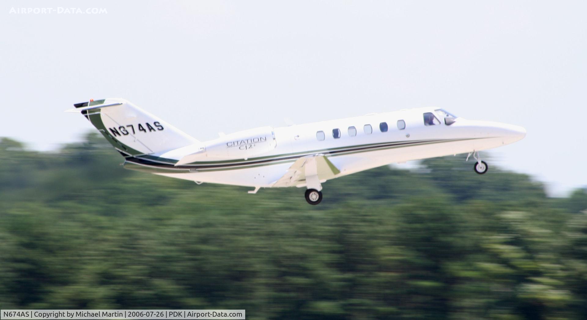 N674AS, 2006 Cessna 525A CitationJet CJ2+ C/N 525A0307, Departing 20L enroute to DTO