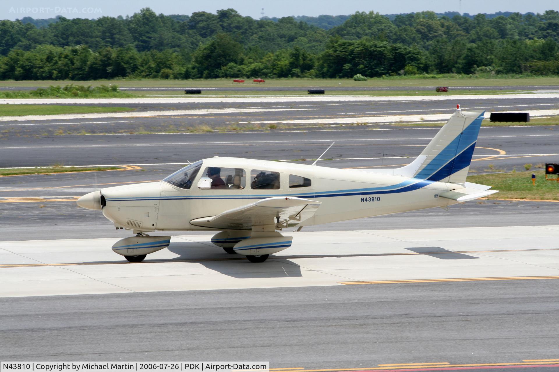 N43810, 1977 Piper PA-28-181 C/N 28-7890023, Taxing to tiedown