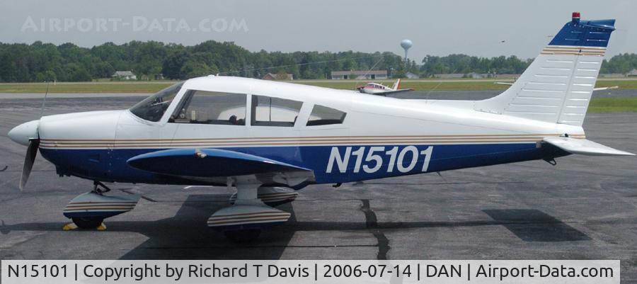 N15101, 1972 Piper PA-28-180 Cherokee C/N 28-7305020, 1972 Piper PA-28-180 in Danville Va.