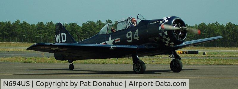 N694US, 1943 North American SNJ-4 Texan C/N 88-13627, Toms River NJ