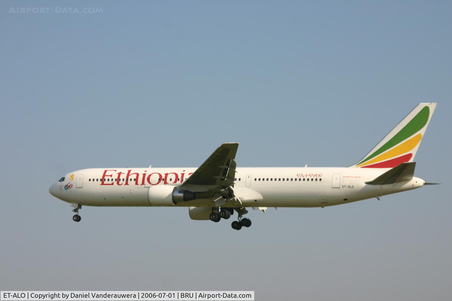 ET-ALO, 2004 Boeing 767-360/ER C/N 33768, arrival of flight ET704