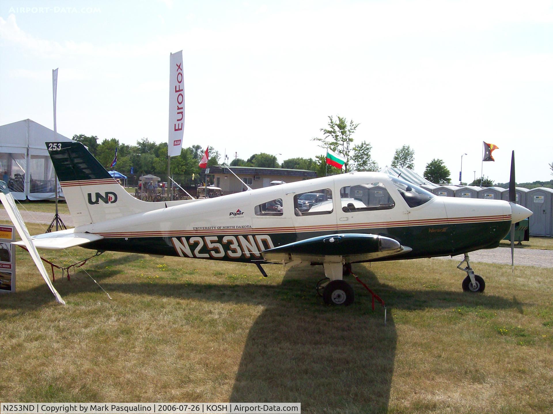 N253ND, 1998 Piper PA-28-161 C/N 2842044, Piper PA-28-161