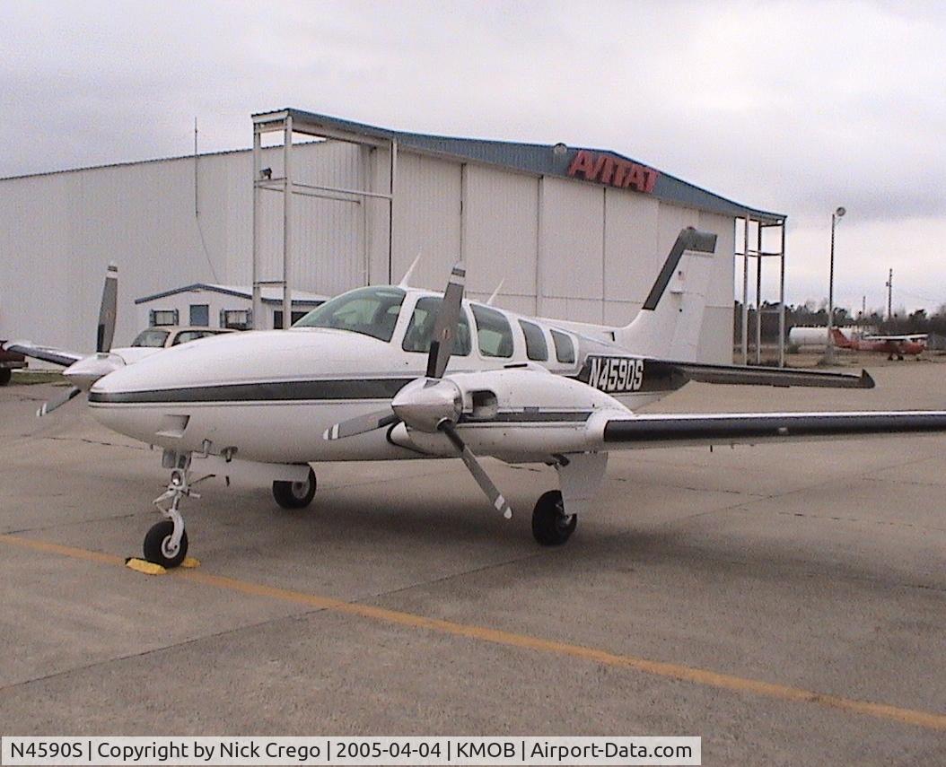 N4590S, 1975 Beech 58 Baron C/N TH-676, Baron 4590S