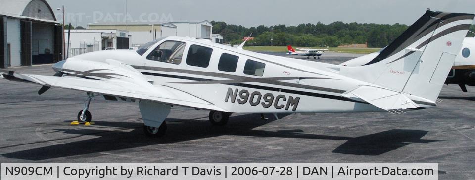 N909CM, 2001 Raytheon Aircraft Company 58 C/N TH-2022, Raytheon 58 in Danville Va.
