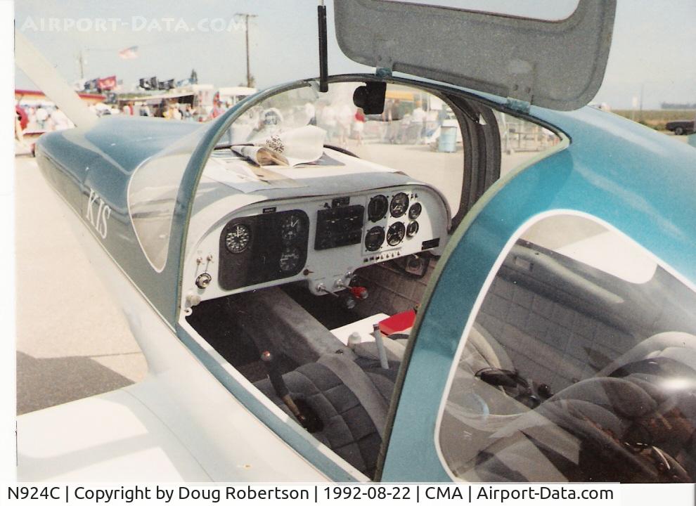 N924C, 1992 Tri-R KIS TR-1 C/N 002, 1992 Harrison Tri-R KIS 1 (Keep It Simple), Lycoming O-235-C1B 118 Hp, panel instruments, Rich Trickel KIS design. Design later marketed by Pulsar as Pulsar Sport 150. Four place versions Pulsar Cruiser and Super Cruiser.