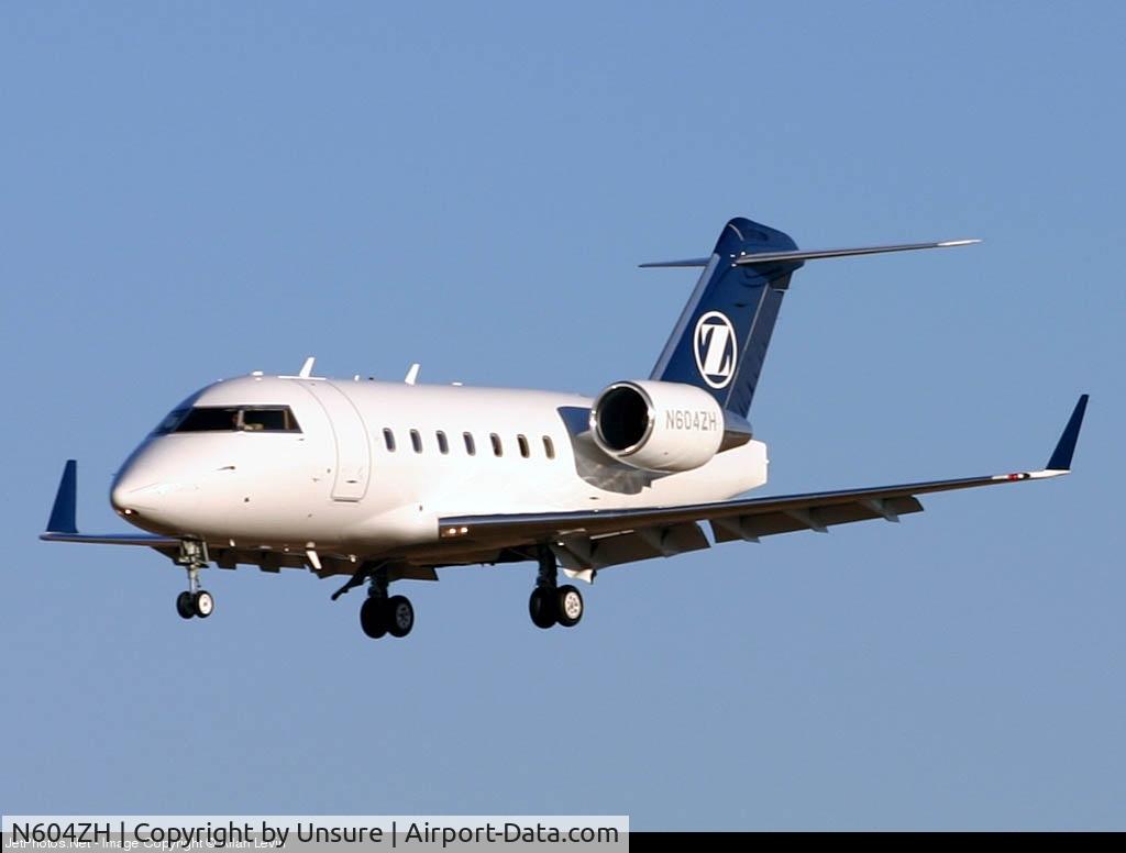 N604ZH, 1998 Canadair Challenger 604 (CL-600-2B16) C/N 5376, N604ZH