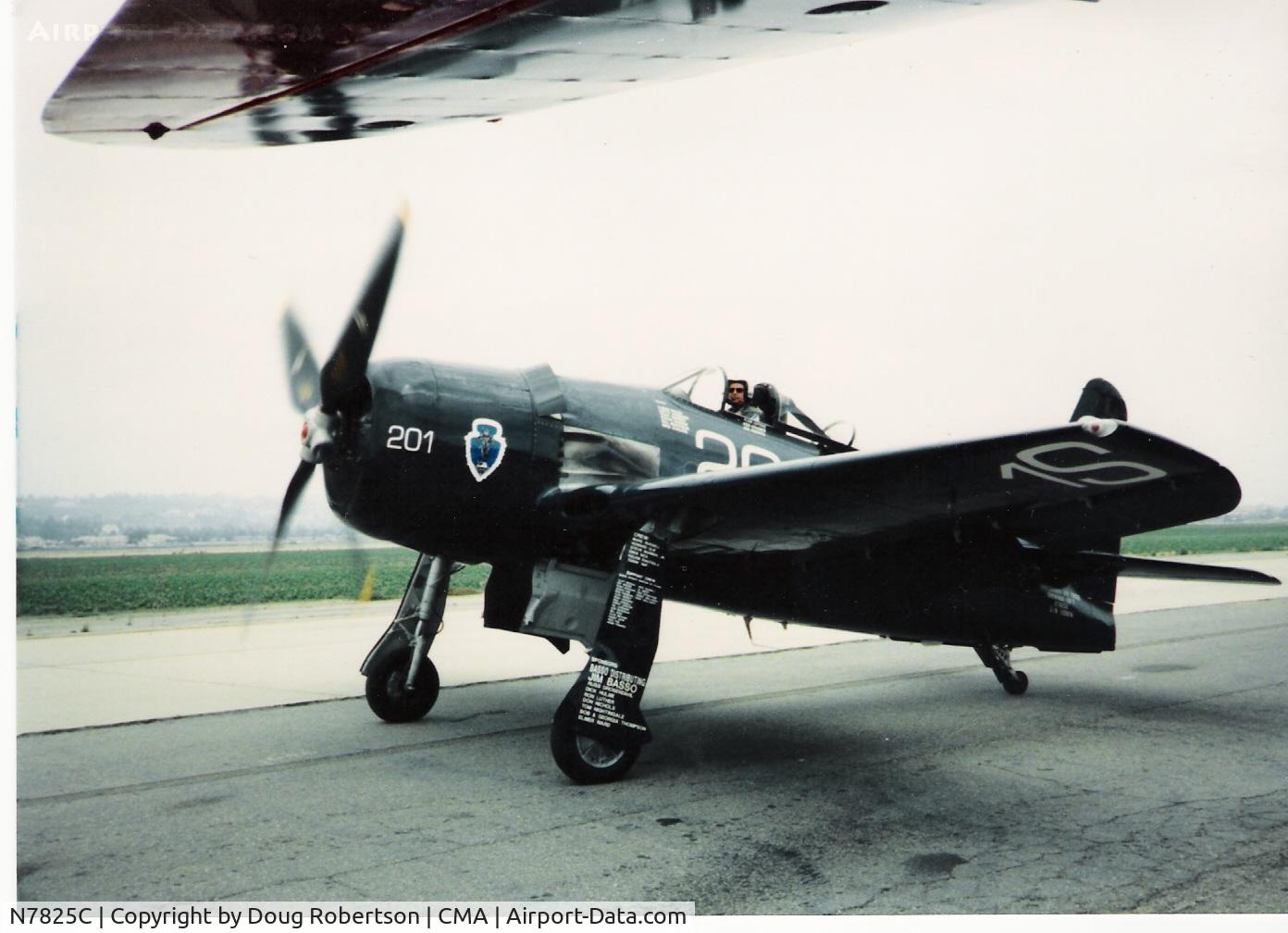 N7825C, 1948 Grumman F8F-2 (G58) Bearcat C/N D.1227, 1949 Grumman F8F-2 BEARCAT, P&W R-2800-34W Double Wasp 2,100 Hp, engine warmup