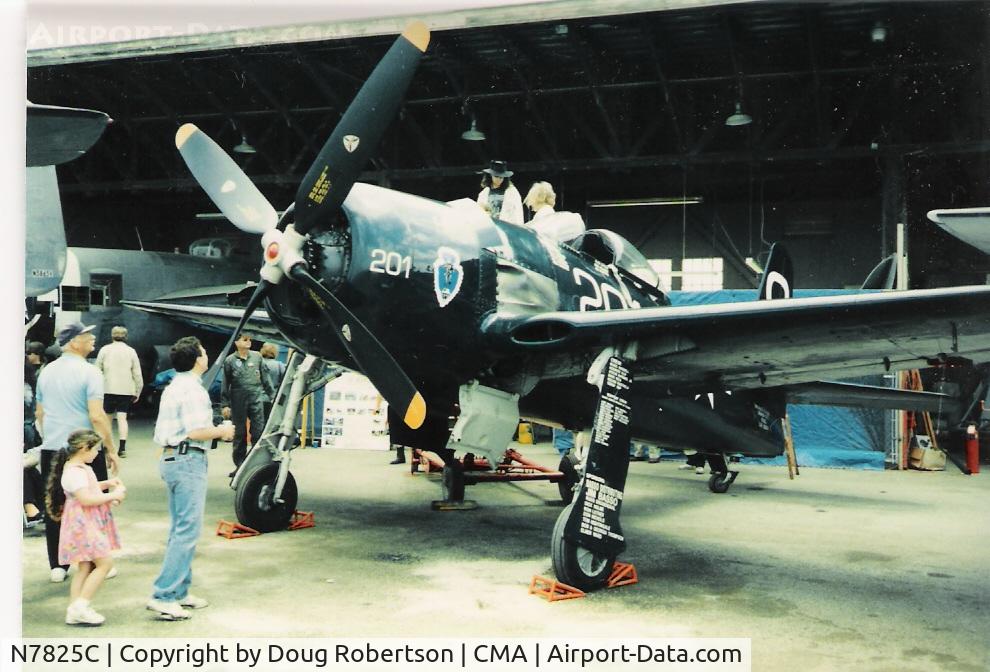 N7825C, 1948 Grumman F8F-2 (G58) Bearcat C/N D.1227, 1949 Grumman F8F-2 BEARCAT, Open house