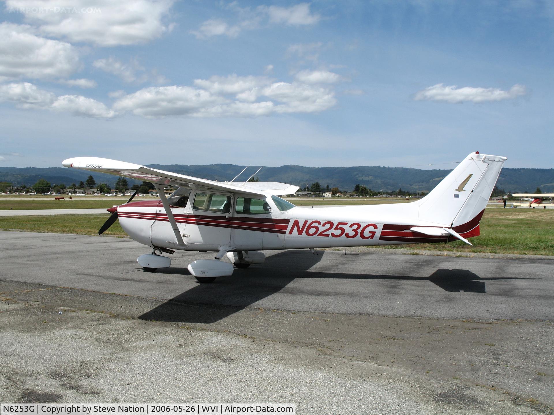 N6253G, 1979 Cessna 172N C/N 17273582, BCS Inc. 1979 Cessna 172N @ Watsonville Municipal Airport, CA