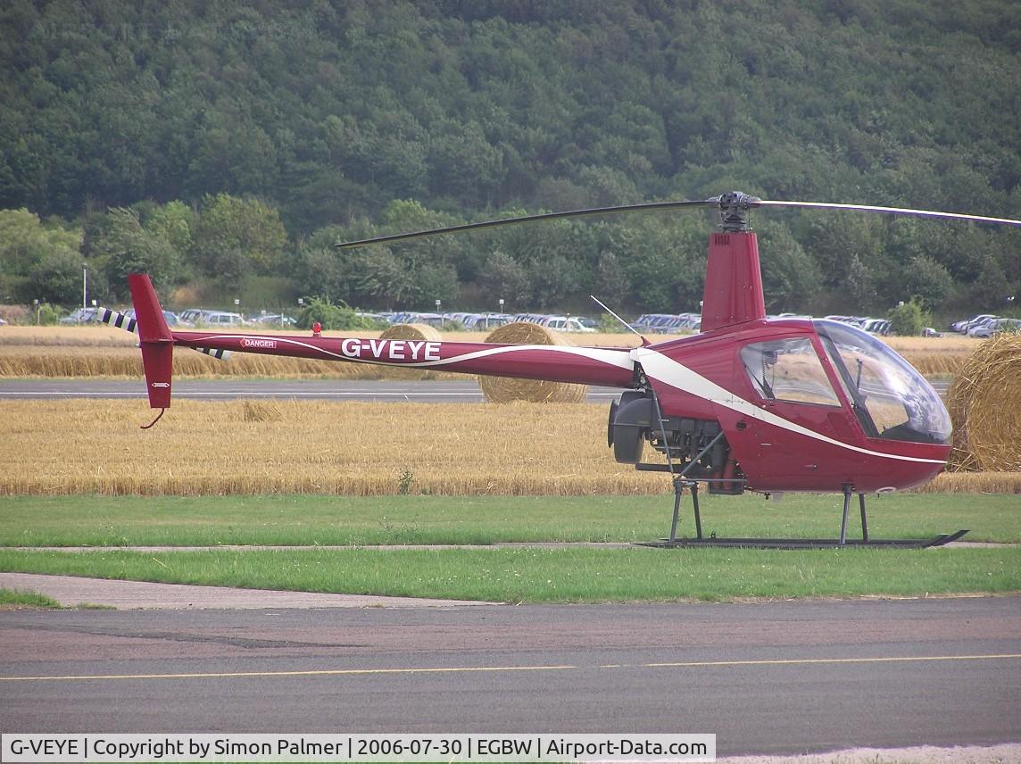 G-VEYE, 1981 Robinson R22 C/N 0140, Robinson R-22 helicopter at Wellesbourne