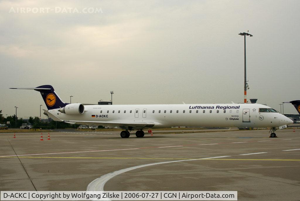 D-ACKC, 2006 Bombardier CRJ-900LR (CL-600-2D24) C/N 15078, visitor