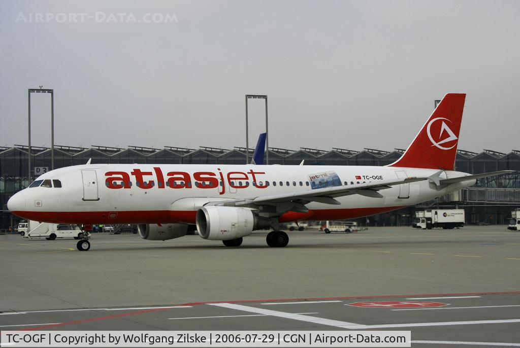 TC-OGF, 1999 Airbus A320-214 C/N 978, visitor