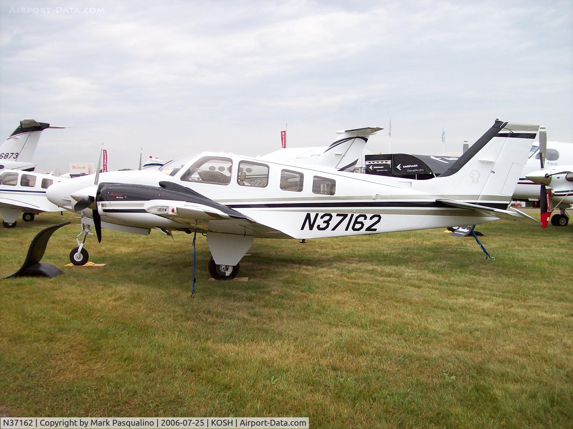 N37162, Raytheon Aircraft Company G58 Baron Baron C/N TH-2152, Beech G58
