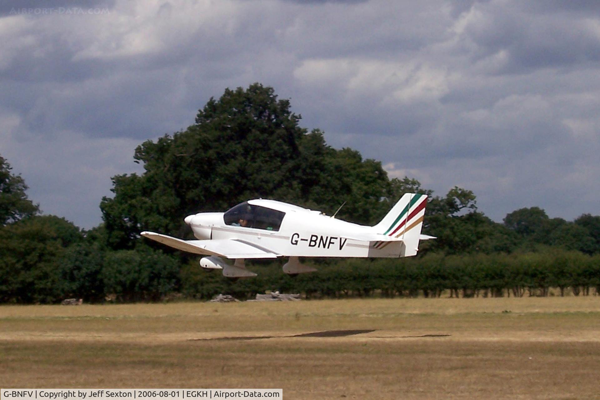 G-BNFV, 1987 Robin DR-400-120 Dauphin C/N 1767, Robin DR400/120 cn 1767 take-off at Lashenden/Headcorn England