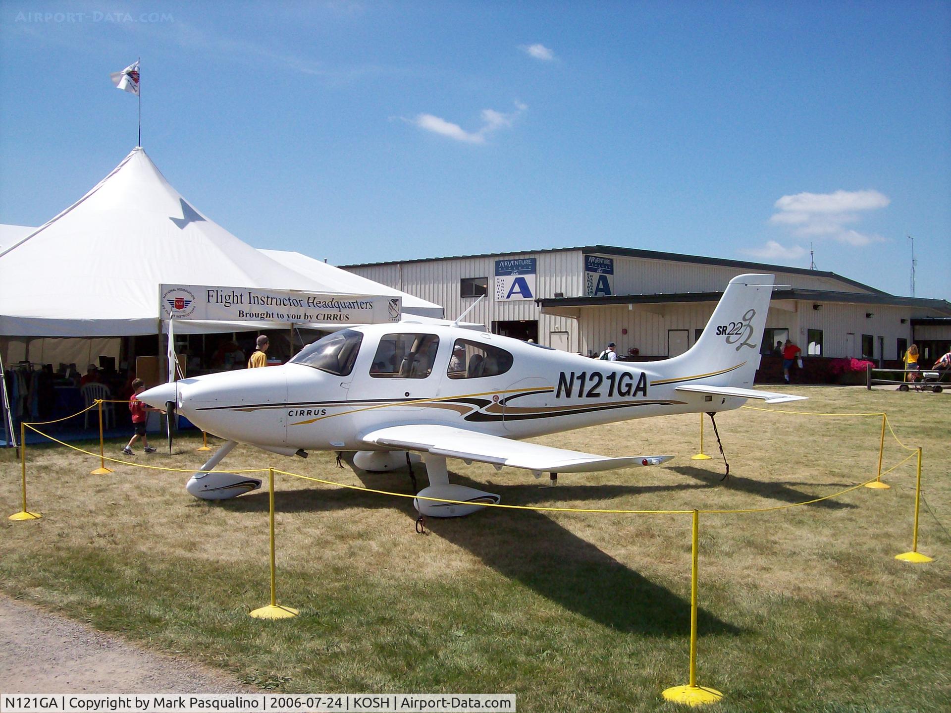 N121GA, 2005 Cirrus SR22 G2 C/N 1443, SR-20