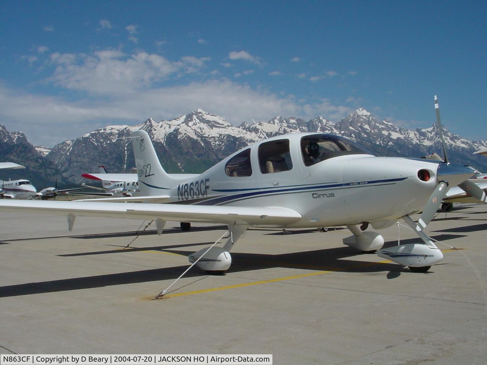 N863CF, 2002 Cirrus SR22 C/N 0191, Cirrus On the Ramp in Jackson Hole WY