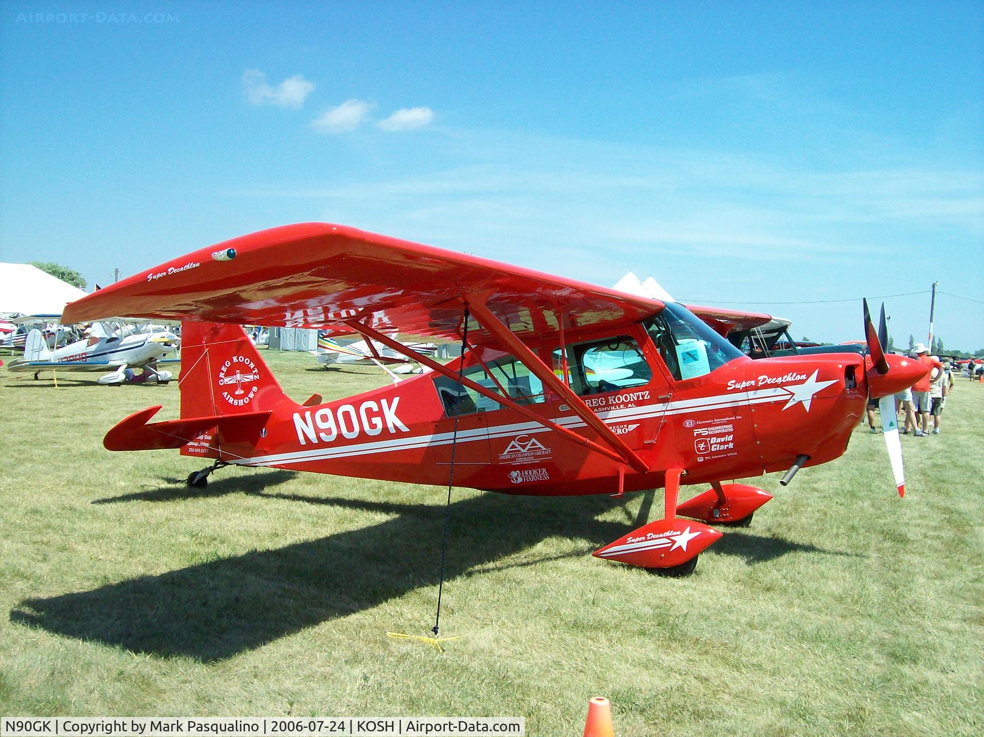 N90GK, American Champion 8KCAB Decathlon C/N 1092-2009, 8KCAB
