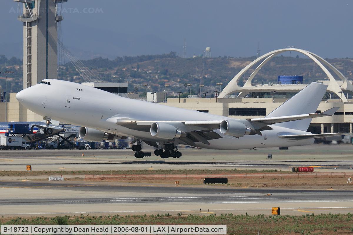 B-18722, 2006 Boeing 747-409F/SCD C/N 34265, China Airlines Cargo B-18722 (FLT CAL5251) departing RWY 25R enroute to Chiang Kai Shek Int'l (RCTP) - Taipei, Taiwan.  This aircraft is brand new and not yet painted in the airline colors.