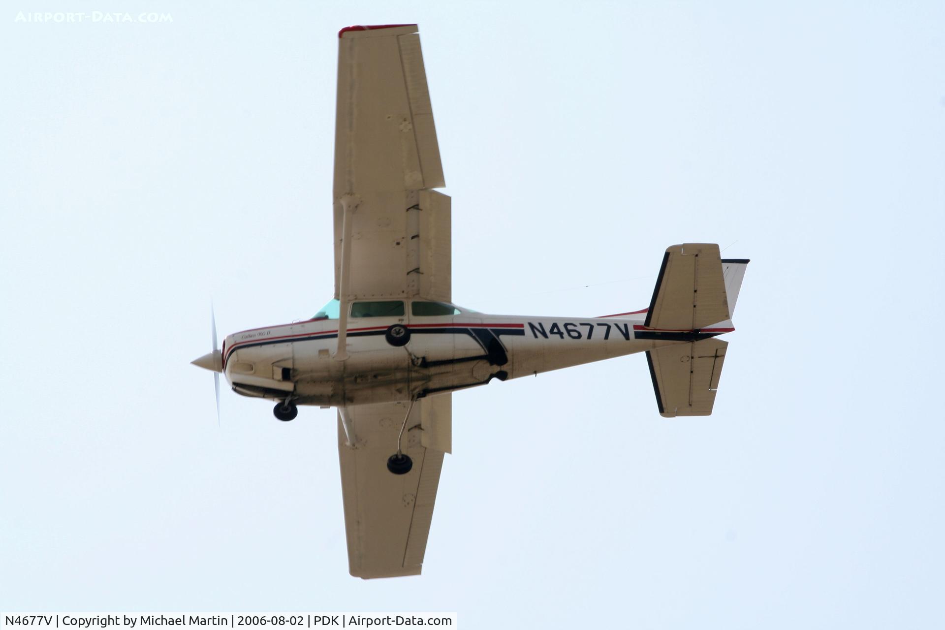 N4677V, 1980 Cessna 172RG Cutlass RG C/N 172RG0224, A little dirty on the bottom!