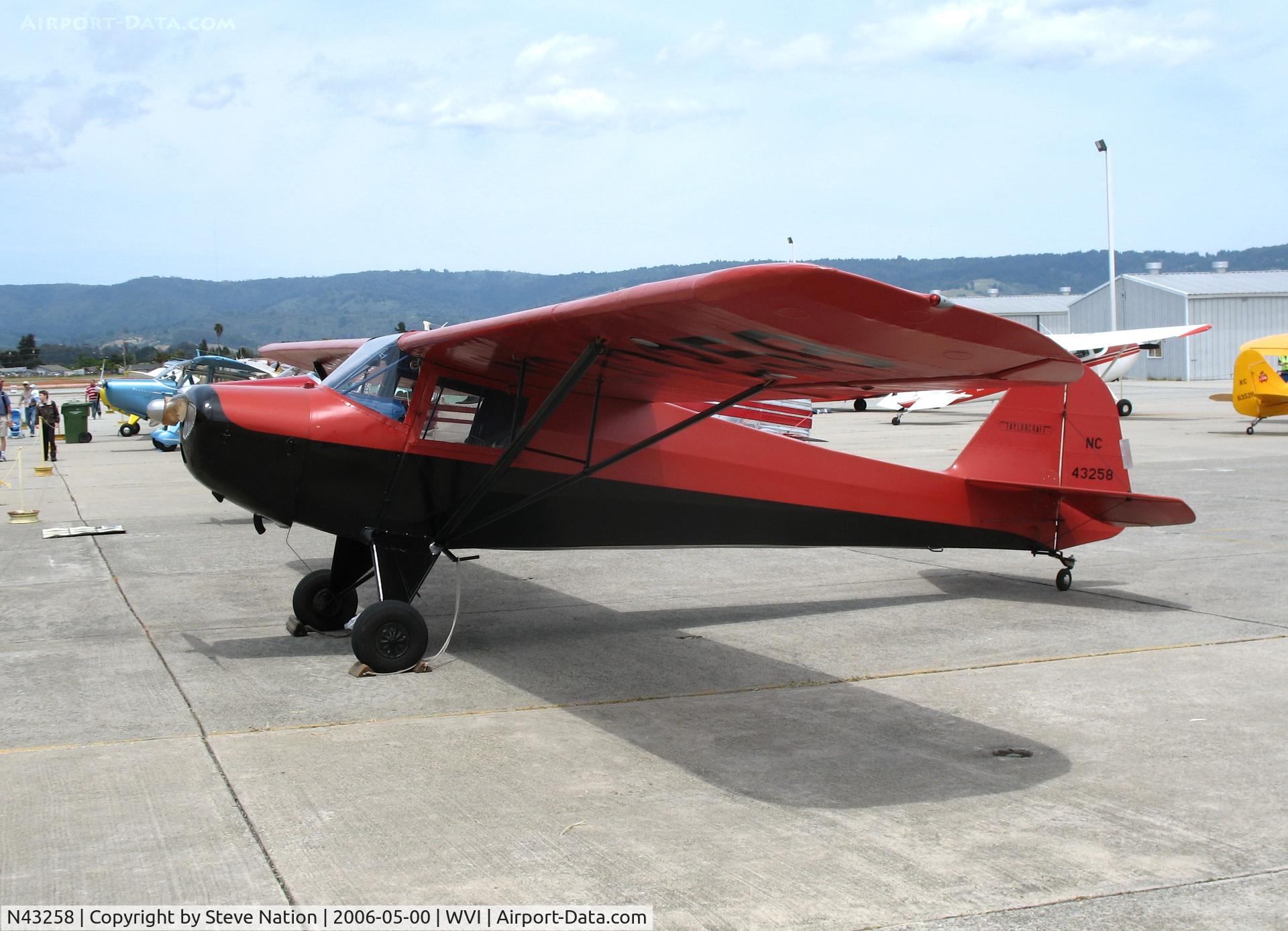 N43258, 1946 Taylorcraft BC12-D C/N 6917, 1946 Taylorcraft BC-12D @ Watsonville Municipal Airport, CA