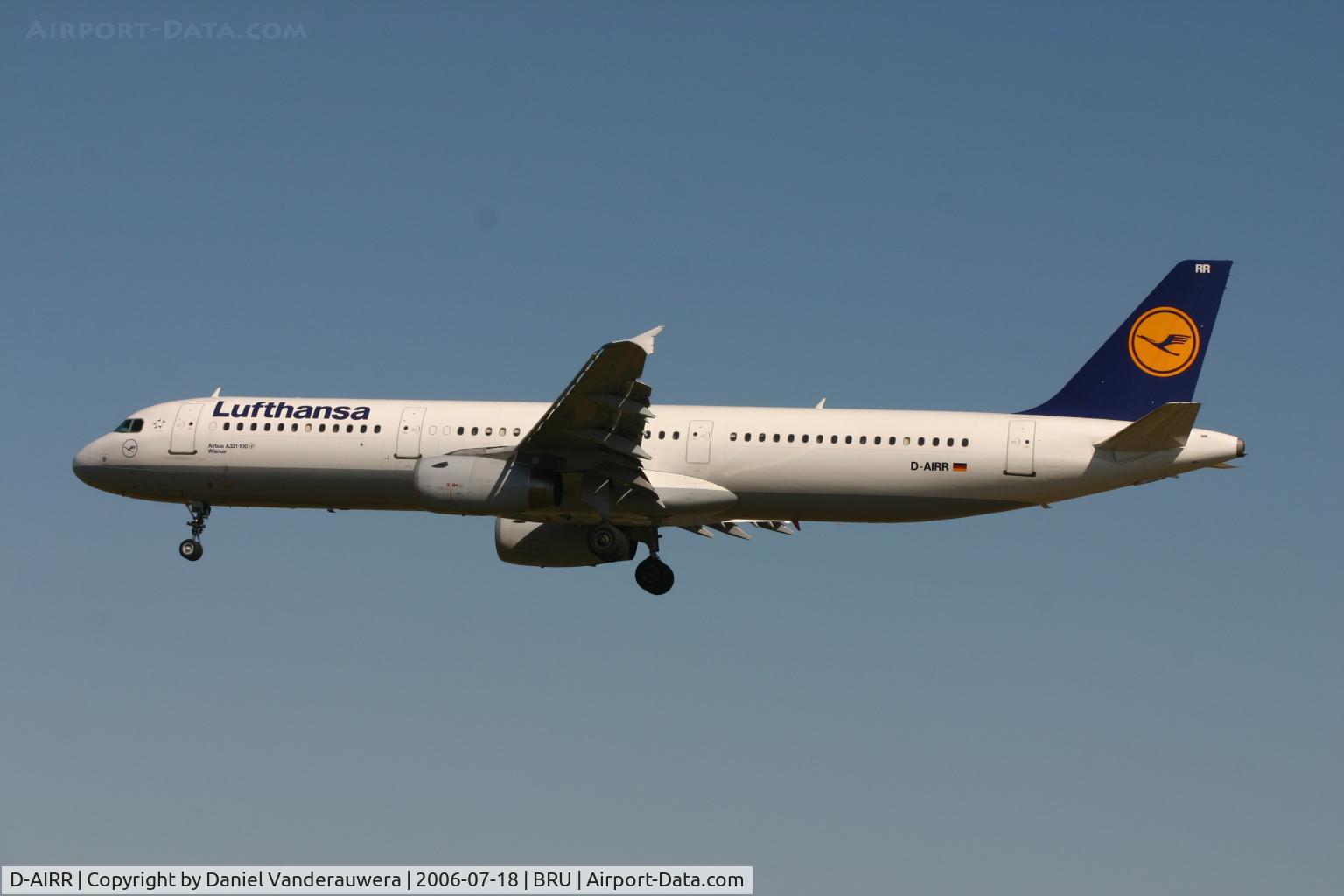 D-AIRR, 1995 Airbus A321-131 C/N 0567, WISMAR - flight LH4572 - is about to land on rwy 25L