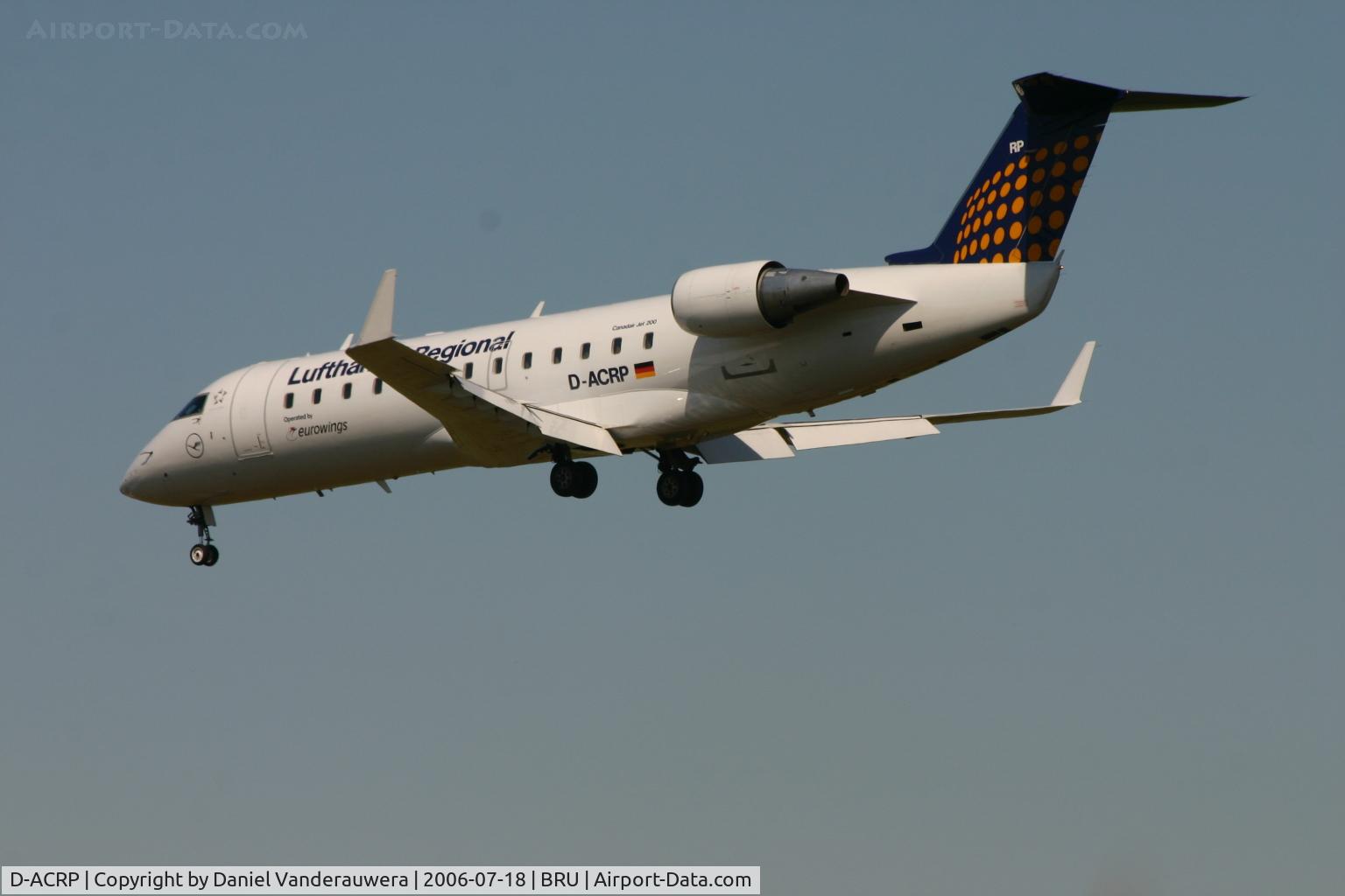 D-ACRP, 2002 Bombardier CRJ-200ER (CL-600-2B19) C/N 7625, flight LH4632 is about to land on rwy 25L