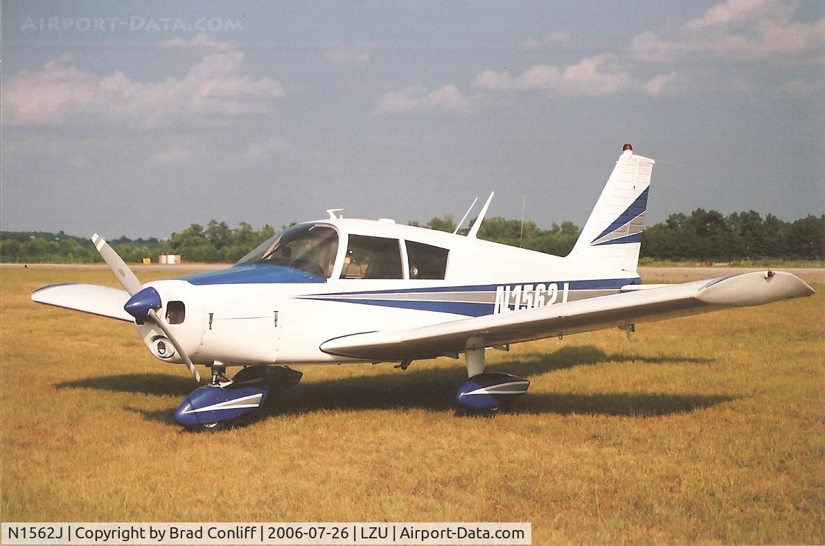 N1562J, 1967 Piper PA-28-140 C/N 28-23966, 1967 Cherokke 140