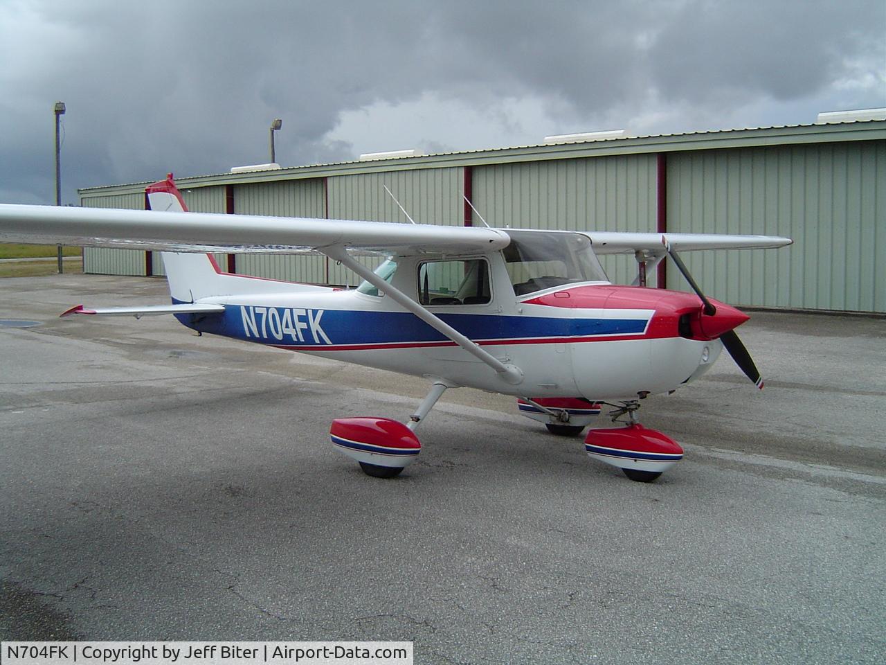 N704FK, 1976 Cessna 150M C/N 15078575, Cessna 150M