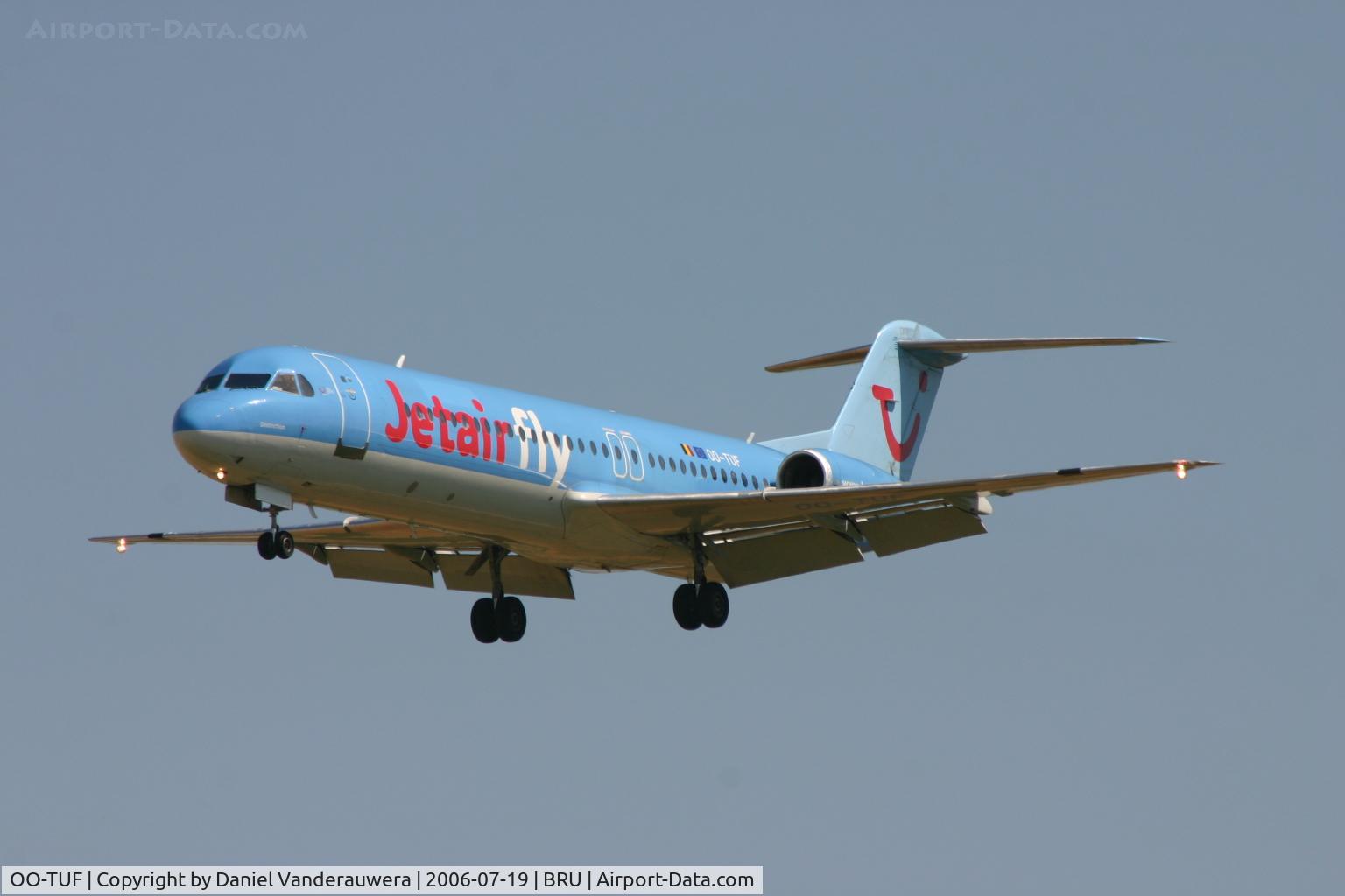 OO-TUF, 1991 Fokker 100 (F-28-0100) C/N 11373, new JetairFly livery