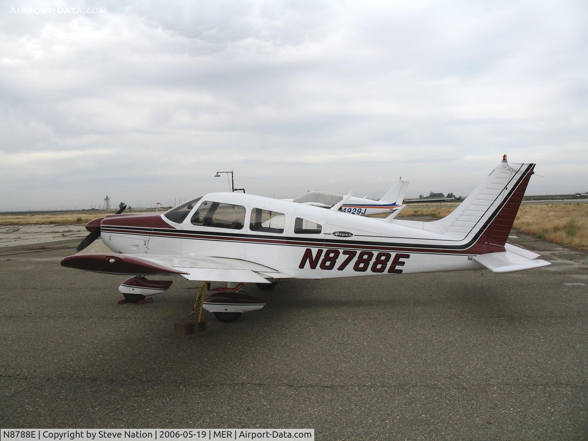 N8788E, 1976 Piper PA-28-181 C/N 28-7690204, 1976 Piper PA-28-181 in lousy weather @ Castle AFB, CA