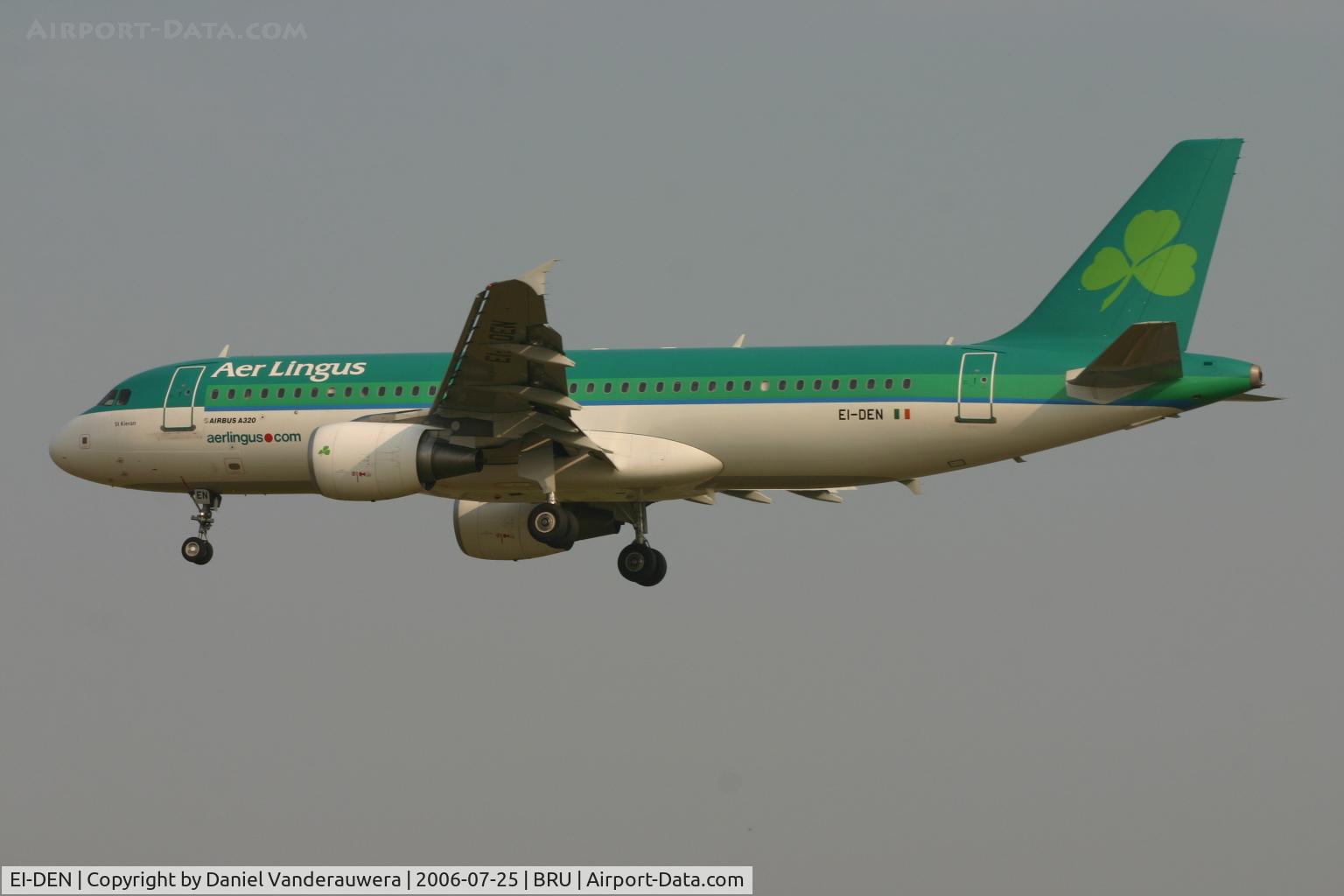 EI-DEN, 2005 Airbus A320-214 C/N 2432, St.KIERAN is arriving from DUBLIN