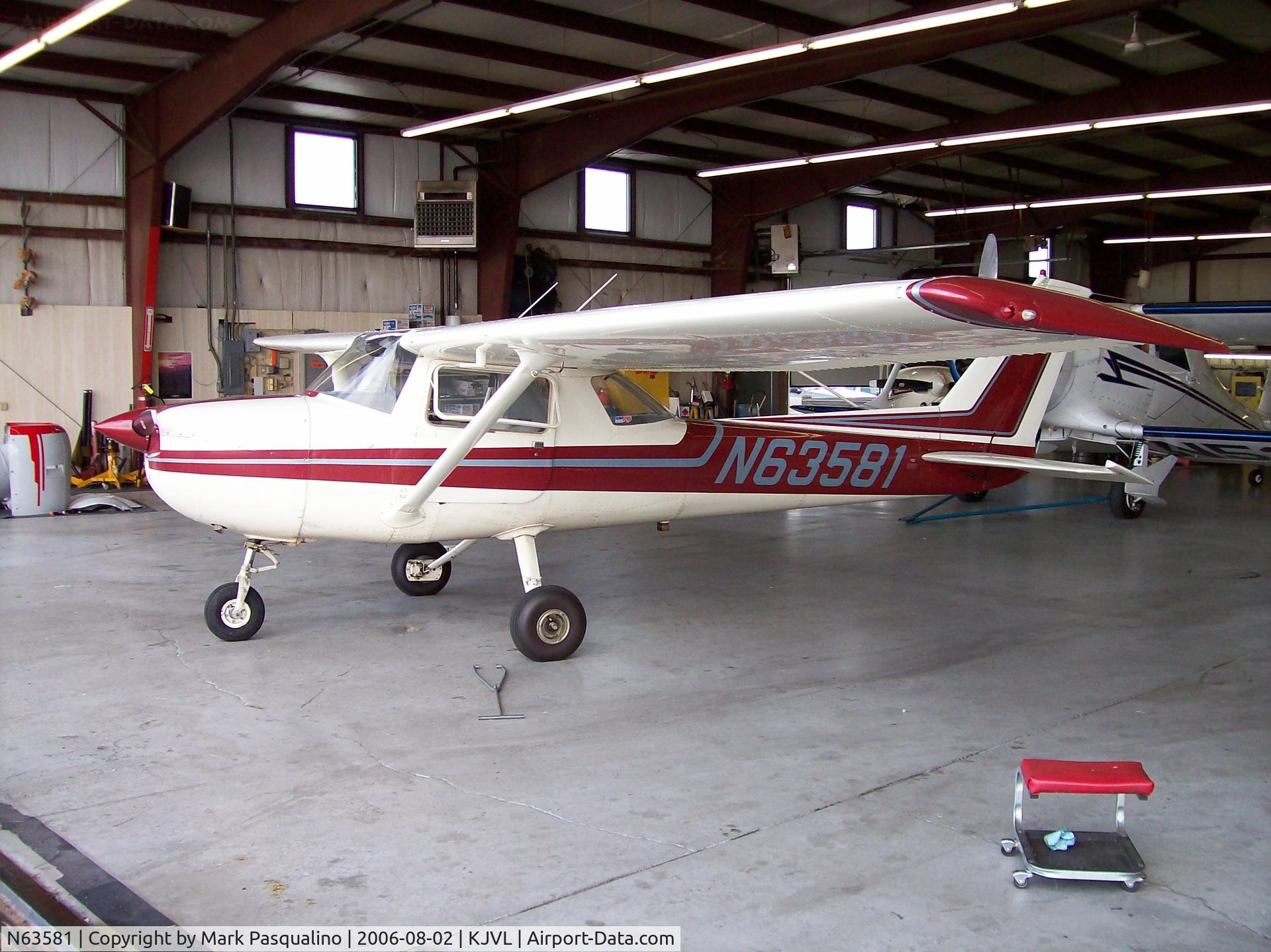 N63581, 1975 Cessna 150M C/N 15077410, Cessna 150
