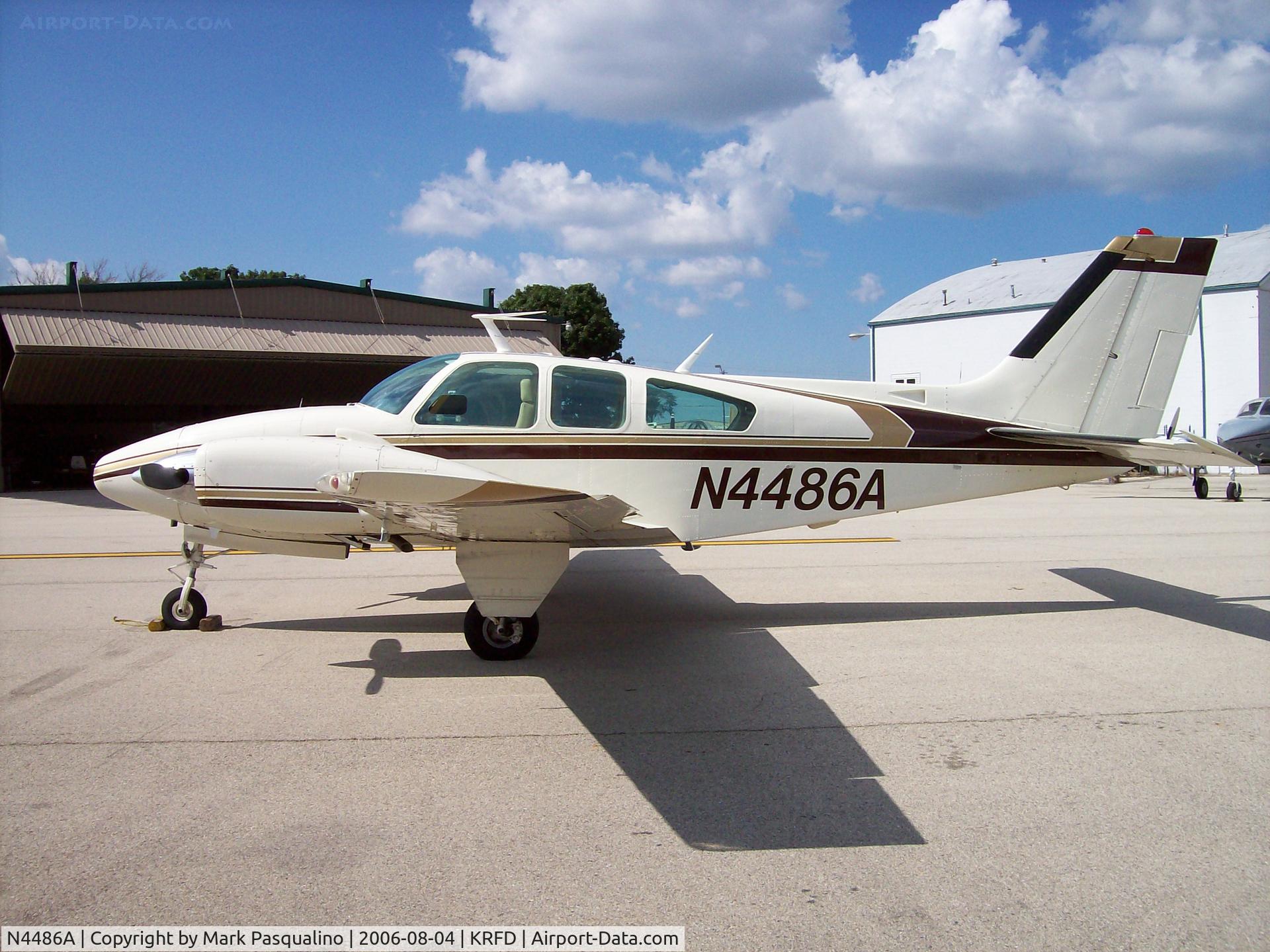 N4486A, 1970 Beech E-55 Baron C/N TE-808, Beech E55