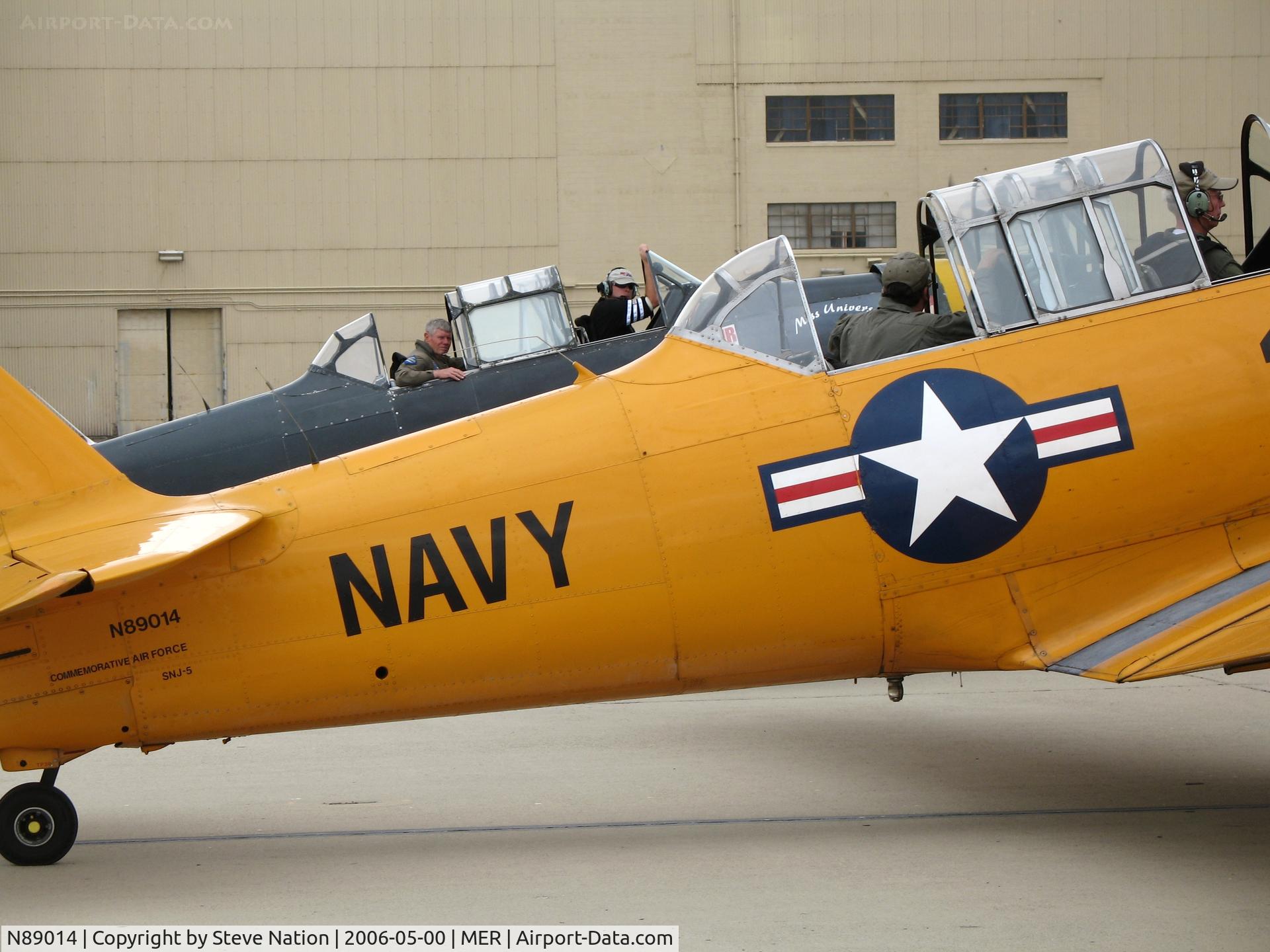 N89014, 1943 North American SNJ-5 Texan Texan C/N 84865, Close-up of Commerative Air Force SNJ-5 SB/ (BuAer 84865) with N8540P
