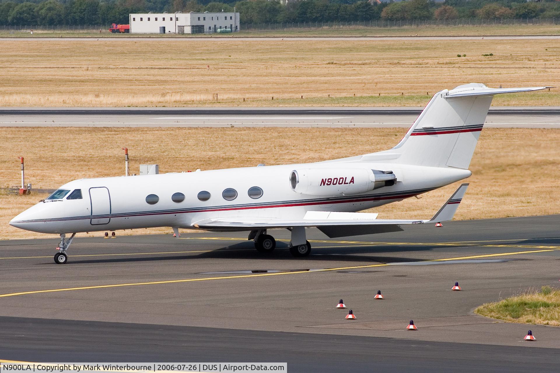 N900LA, 1983 Gulfstream Aerospace G-1159A Gulfstream III C/N 379, Taken at Duseeldorf