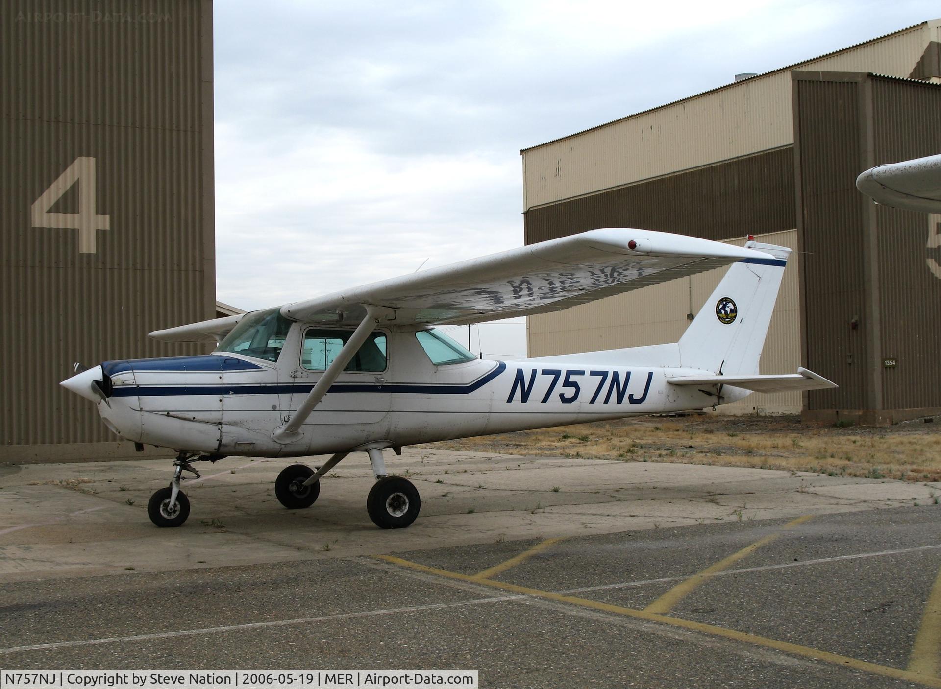 N757NJ, 1977 Cessna 152 C/N 15279870, Sierra Academy of Aeronautics1977 Cessna 152 @ Castle AFB, CA