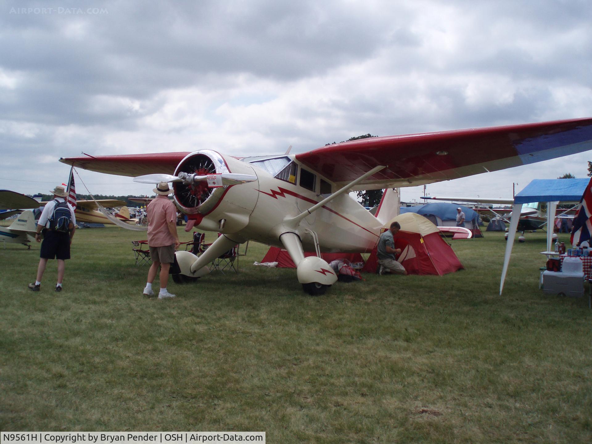 N9561H, 1948 Stinson V77 Reliant C/N 77-249, oshkosh 2006