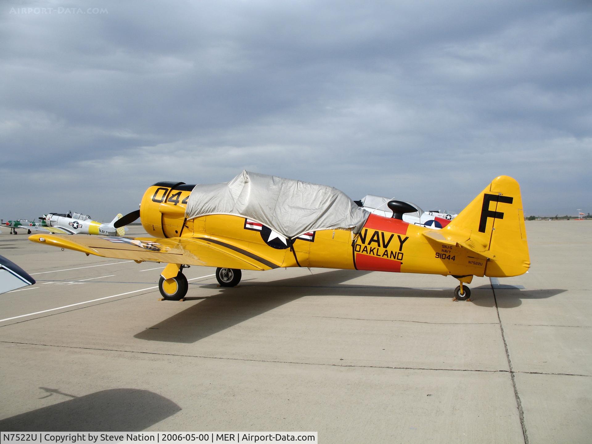 N7522U, 1952 Canadian Car & Foundry Harvard MK IV C/N CCF4-214, North American SNJ-5 BuAer 91044 as NARTU Oakland F/044