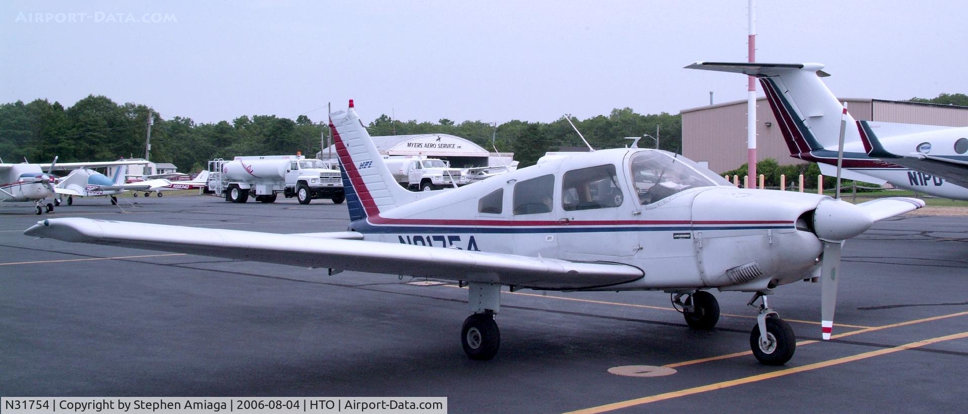 N31754, 1978 Piper PA-28-181 C/N 28-7890478, Part of the Nassau Fliers Fleet, this Archer helps us 
