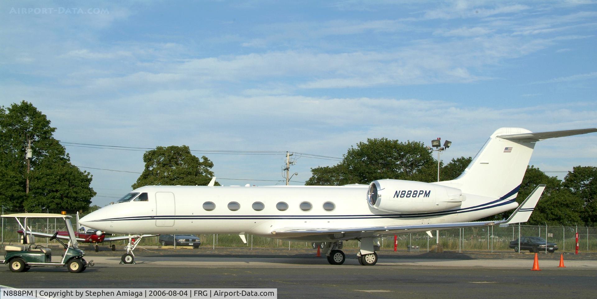 N888PM, 1992 Gulfstream Aerospace G-IV C/N 1195, We raced this G-IV back from HTO in 31754.  The pilots were in their hotel asleep by the time we got there...
