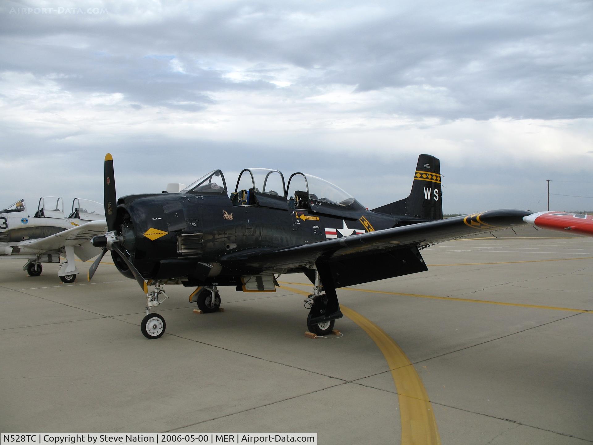 N528TC, 1957 North American T-28C Trojan C/N 252-16, North American T-28C BuAer 146253 painted as
