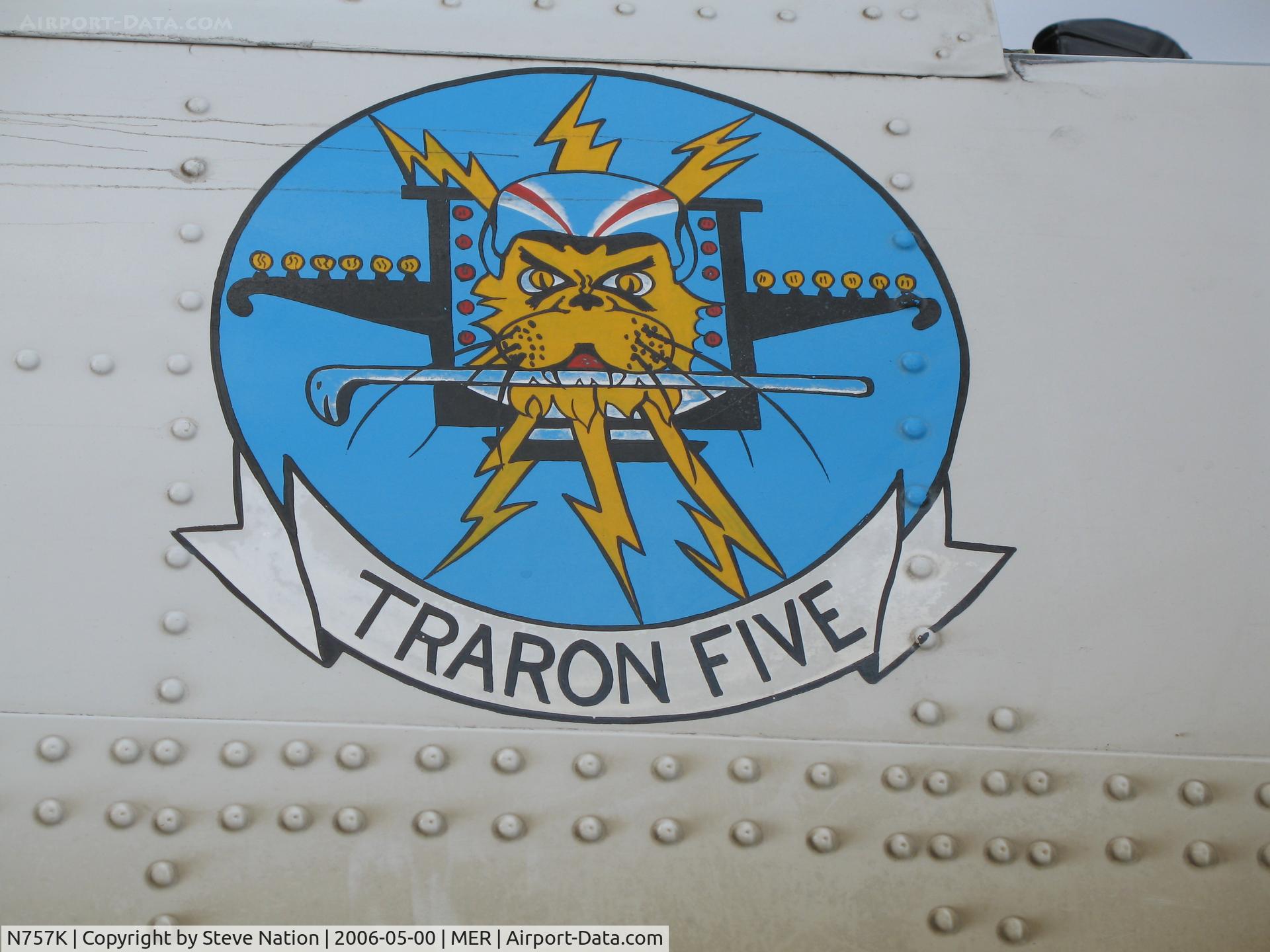 N757K, 1954 North American T-28C Trojan C/N 226-224 (140647), VT-5 squadron emblem on North American T-28C BuAer 140647