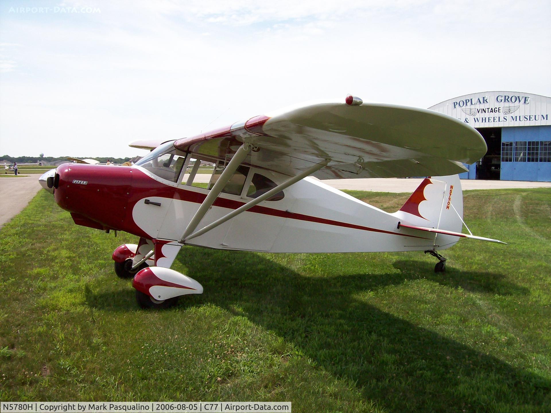 N5780H, 1949 Piper PA-16 Clipper C/N 16-393, Piper PA-16