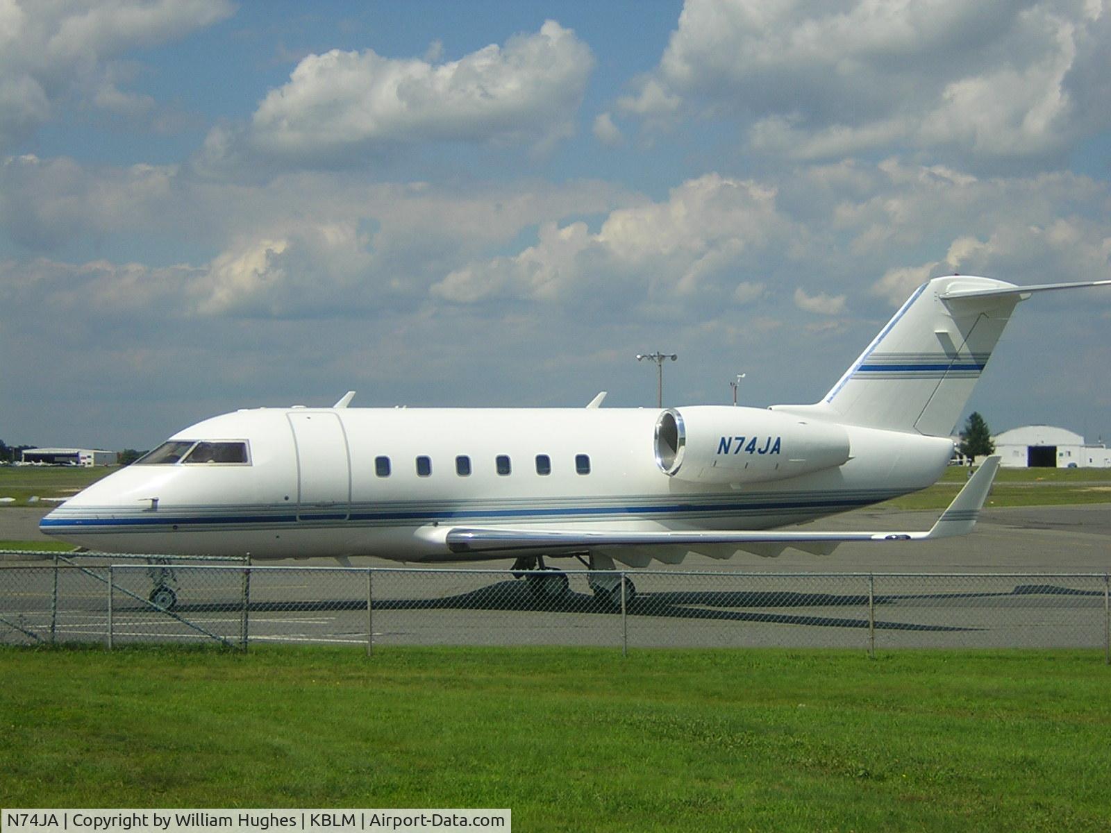 N74JA, 1982 Canadair Challenger 600S (CL-600-1A11) C/N 1060, coming in for the Haskell at Monmouth Racetrack