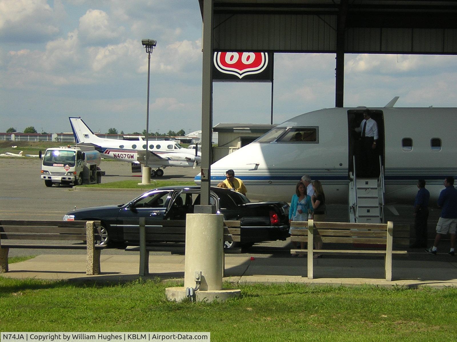 N74JA, 1982 Canadair Challenger 600S (CL-600-1A11) C/N 1060, from the private jet to the limo to VIP at the Haskell