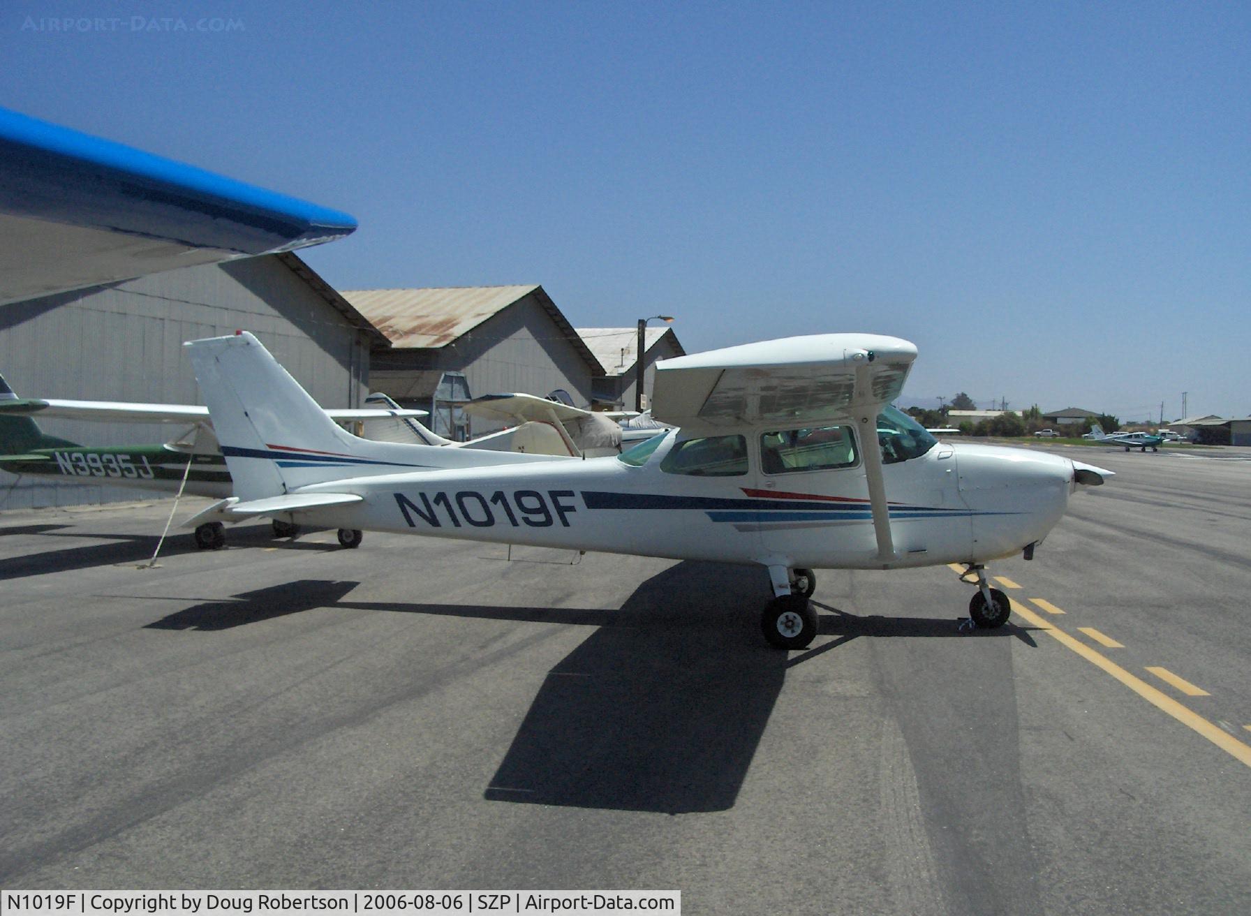 N1019F, 1979 Cessna 172N C/N 17272933, 1979 Cessna 172N, Lycoming O-320-H2AD 160 hp