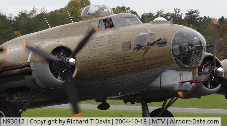 N93012, 1944 Boeing B-17G-30-BO Flying Fortress C/N 32264, 1944 Boeing B17G 