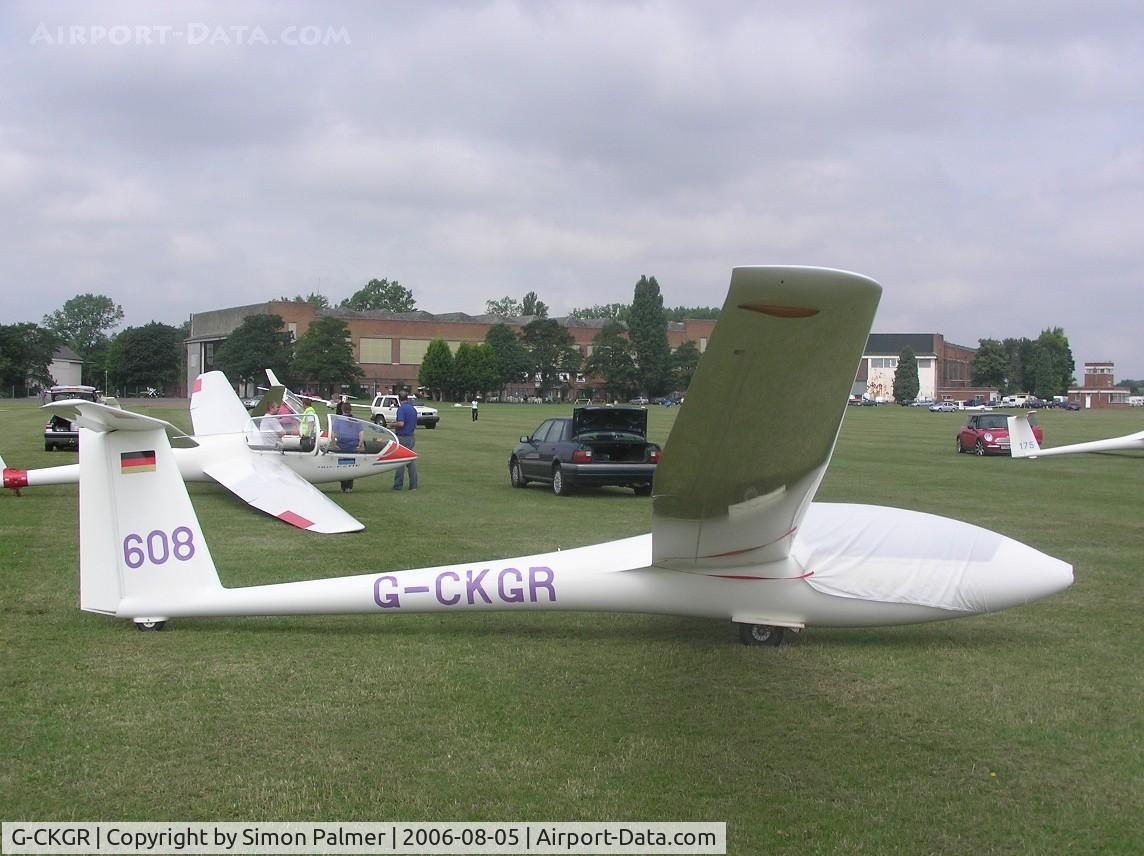 G-CKGR, 1983 Rolladen-Schneider LS-4a C/N 4301, Rolladen-Schneider LS-4A at Bicester