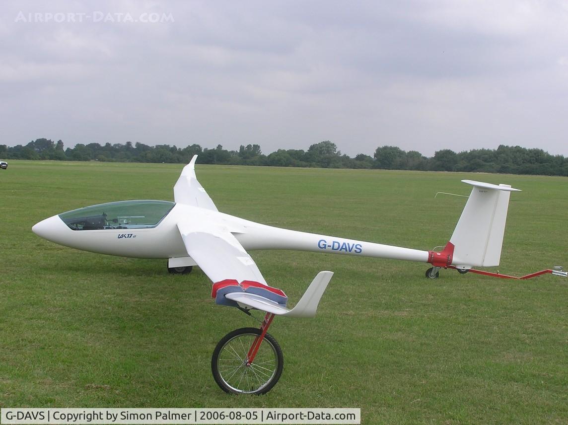 G-DAVS, 2005 Sportine Aviacija LAK-17AT C/N 158, Sportine Aviacija LAK-17aT at Bicester